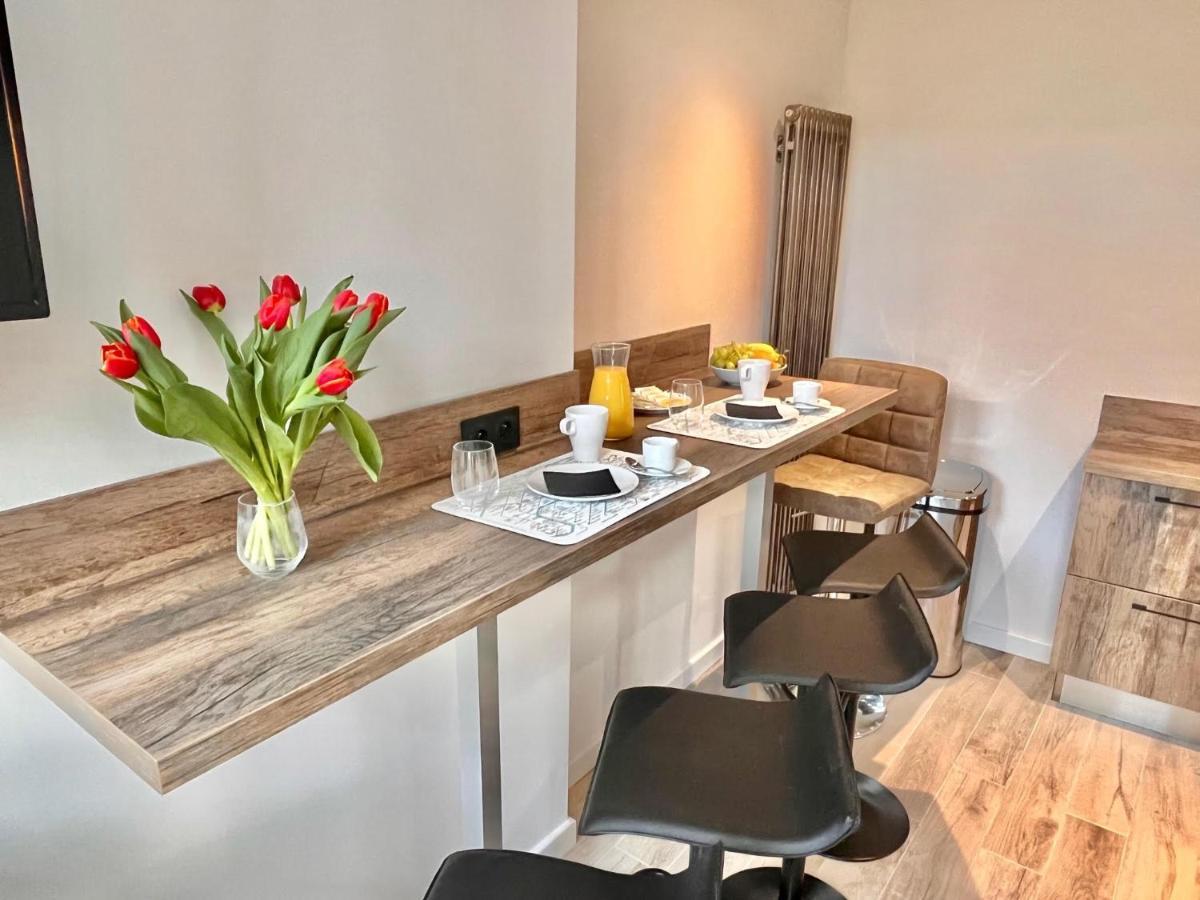 Hébergement de vacances Duplex Design 6p - Acces Jardin Et Parking Gratuit Malakoff
